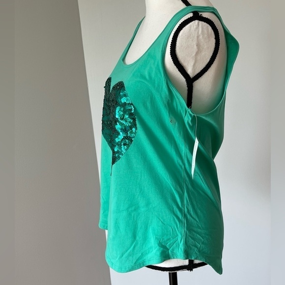 New York & Company size large tank top with sequin heart new with tags - Picture 4 of 11